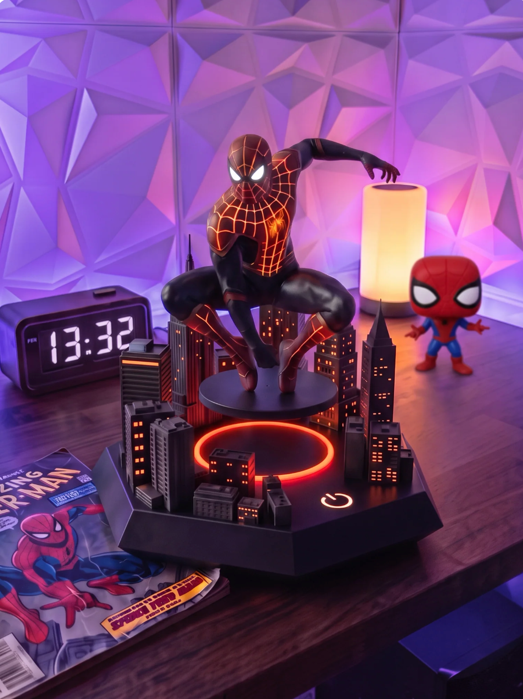 Spidey Levitating lamp
